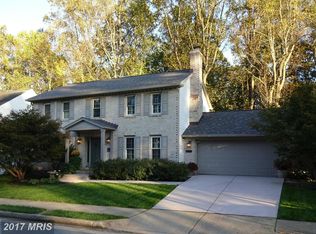 5717 Wooden Hawk Ln, Burke, VA 22015