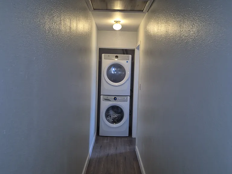 315 Thurlow Ave #B — Photo 7