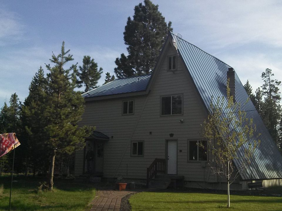 House from rear yard