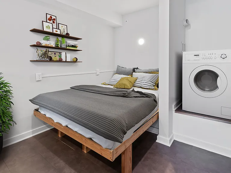 Scholars Row — Photo 8