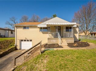 2204 Wilma Dr, Coraopolis, PA 15108
