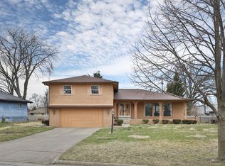 2762 Sonata Dr, Columbus, OH 43209