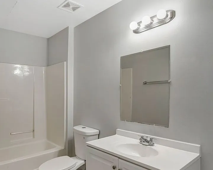 Hickory Lofts — Photo 52