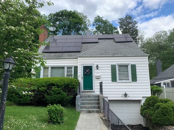 258 Bennett Street, Fairfield, CT 06825