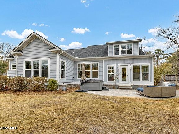 4th image of 8862 Brantwood Court