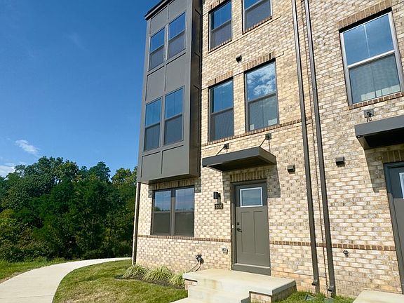 2nd image of 2270 Waterfront Way