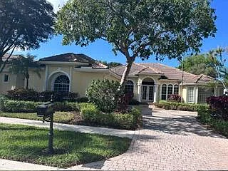 8992 Lakes Blvd — Photo 48