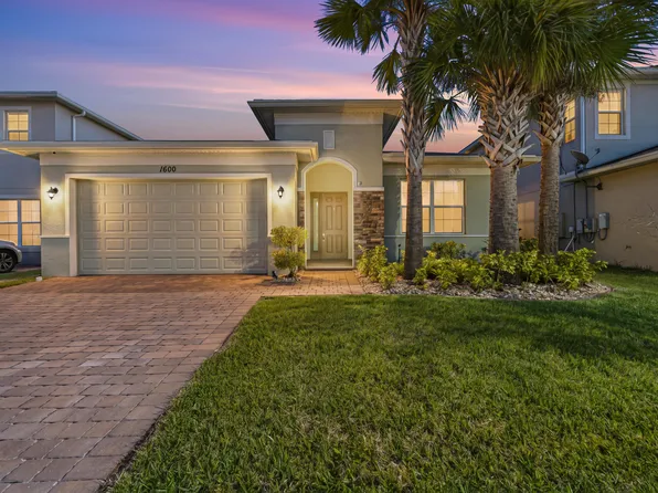 1600 NW Vivanco Street, Port St Lucie, FL 34986