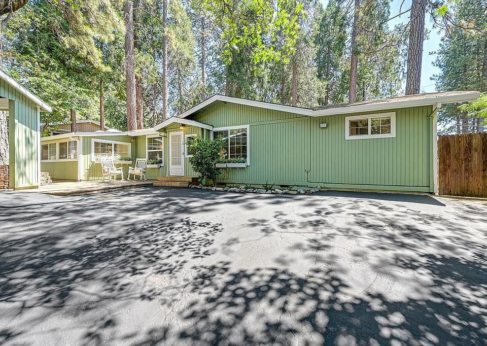 1st image of 405 Alpine Dr