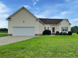 1100 Rebarah Moor Dr, Willow Spring, NC 27592