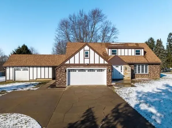 61 Hillside Dr, Dalton, OH 44618