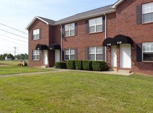 109 Bluebell Cir, Radcliff, KY 40160