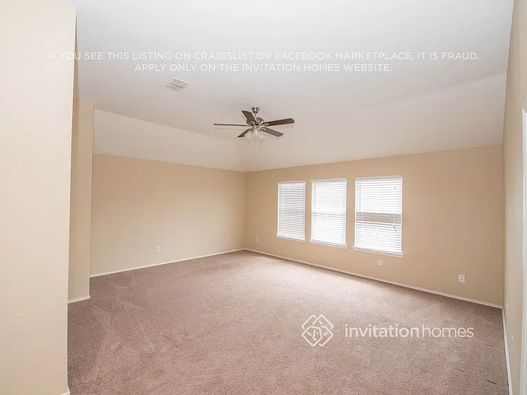 7704 Cresswell Dr — Photo 8