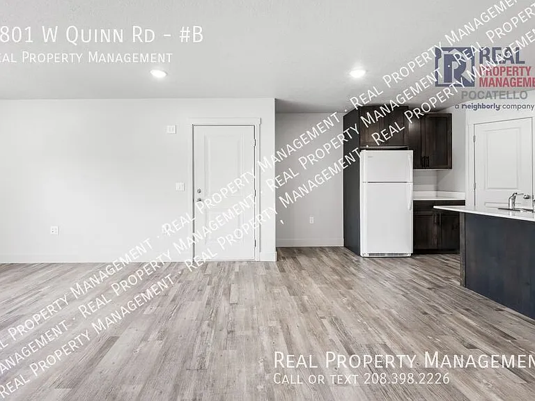 1801 W Quinn Rd #B — Photo 11