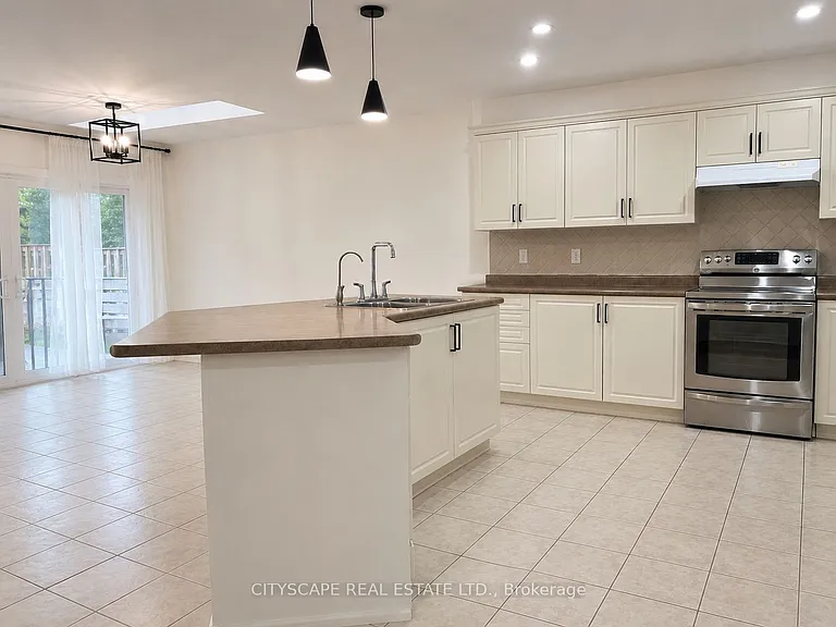 63 Webb Ave — Photo 6