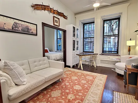 Sold by Real Broker NY LLC | media 1