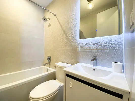 Rented by MAPT Residential LLC | media 31