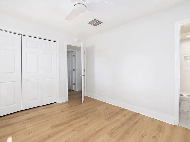 1010 Fiall St — Photo 24