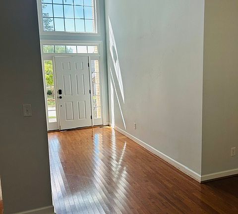 2nd image of 14811 Dunbeth Dr