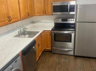 11393 Laurelwalk Dr #B-141, Laurel, MD 20708