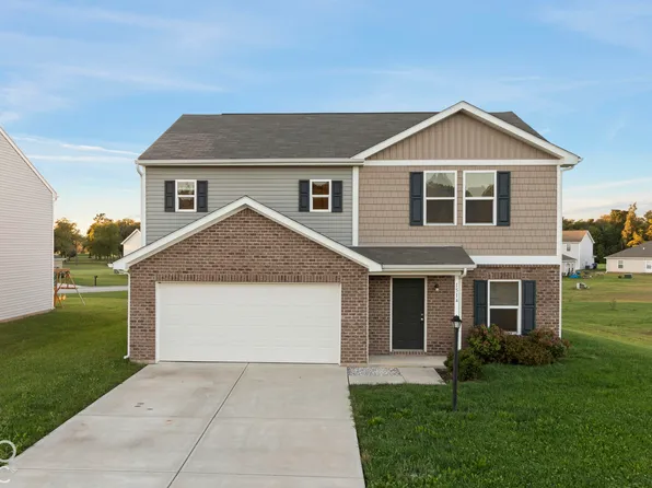 1514 E Holly Dr, Albany, IN 47320
