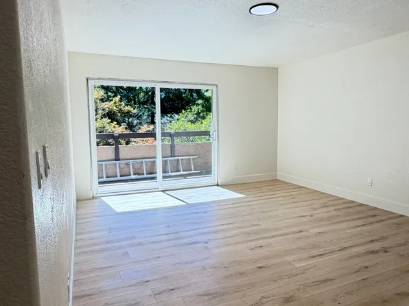 300 Tradewinds Dr APT 2, San Jose, CA 95123