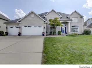 3712 Fielding Dr, Springfield, IL 62711