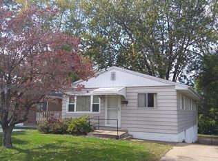 1212 S 14th St, Quincy, IL 62301