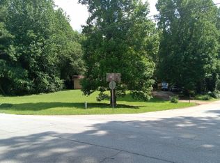 914 Sinyard Cir, Hiram, GA 30141