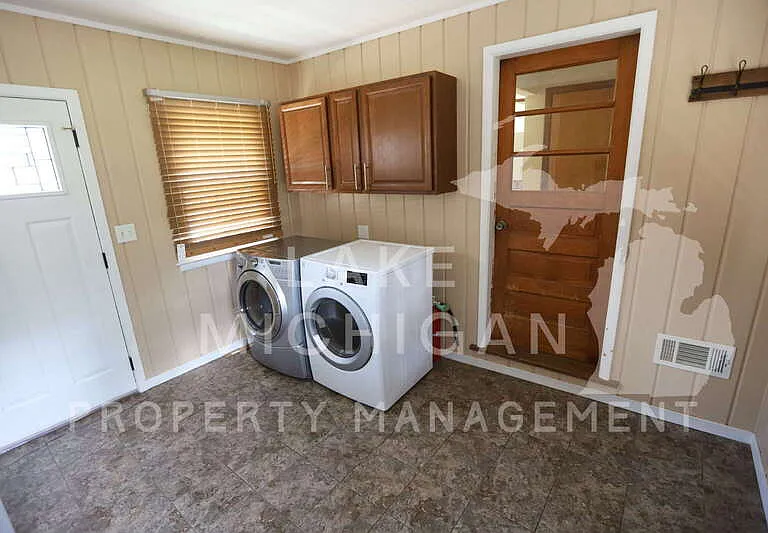3108 Ottogan St — Photo 9
