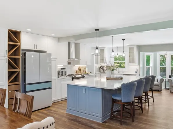 3618 Point Elizabeth Dr, Chesapeake, VA 23321