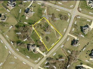 7245 Beaver Brook Dr, Springboro, OH 45066