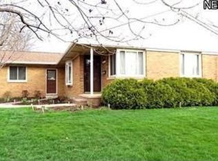 550 Overwood Rd, Akron, OH 44313