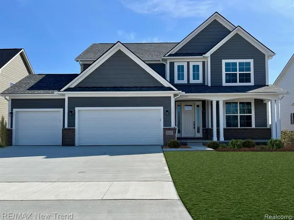 8531 Joseph St, Commerce Township, MI 48382