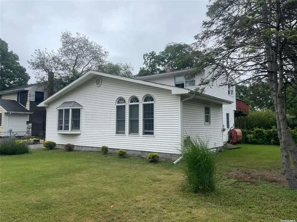 145 Woodland Drive, East Islip, NY 11730