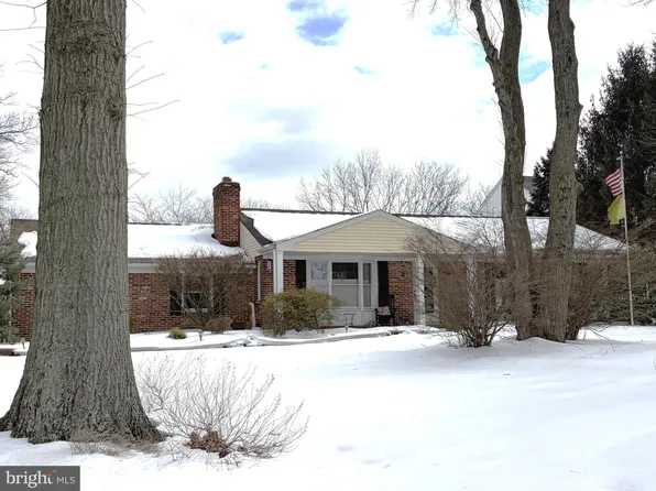1901 Oxford Valley Rd, Yardley, PA 19067