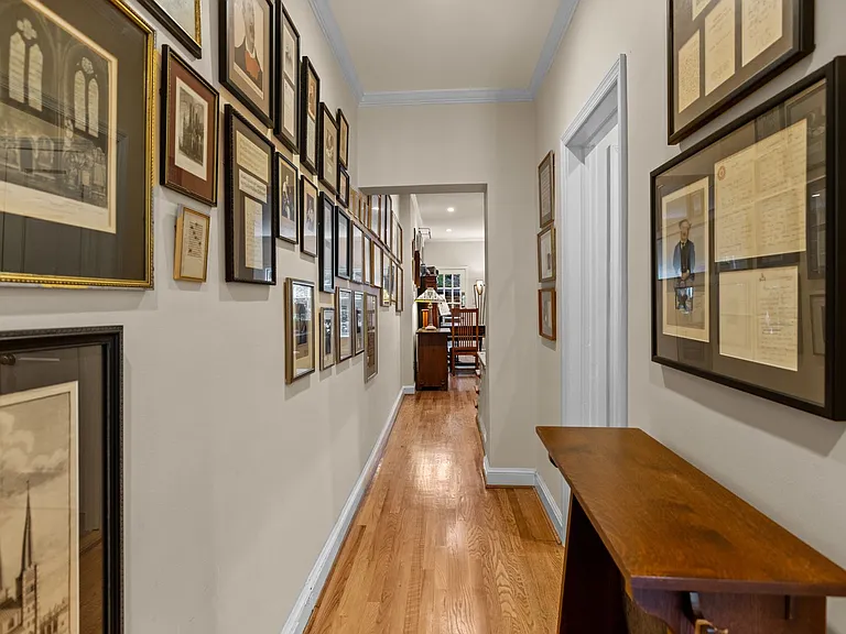 2426 I St NW — Photo 14
