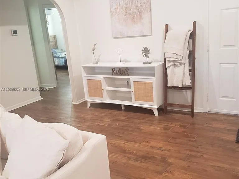 2111 Waylife Ct — Photo 6