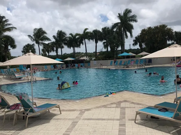 354 November St, Palm Beach Gardens, FL 33410