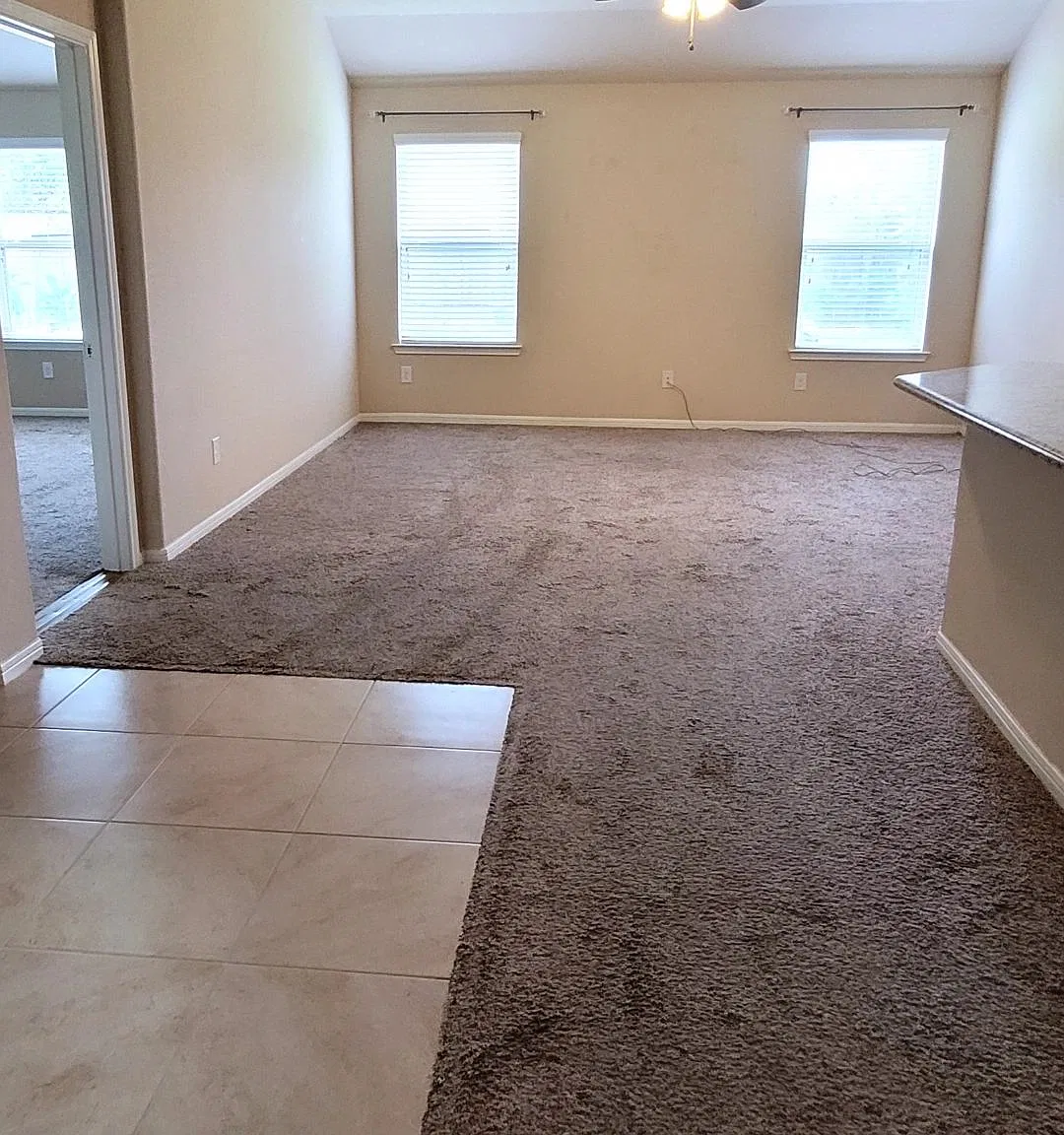 3 bed, 1465 sqft, $2,300 — Photo 2