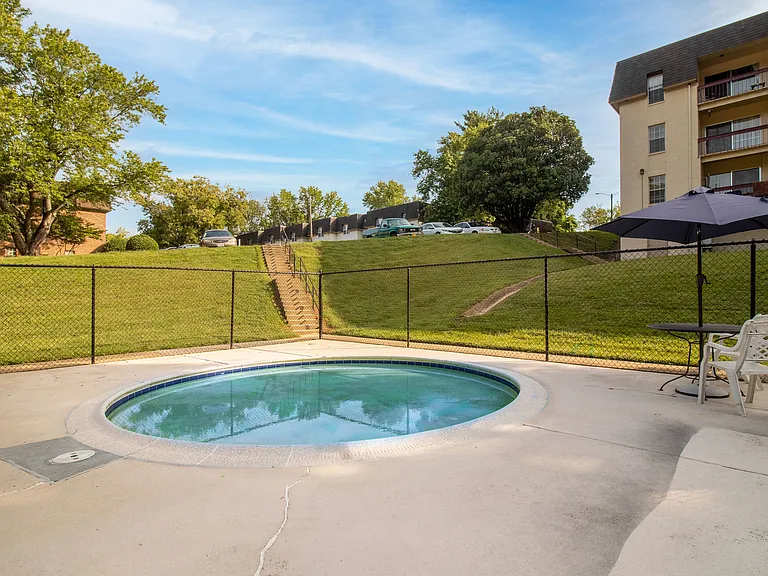 Willow Oaks Apartments — Photo 35