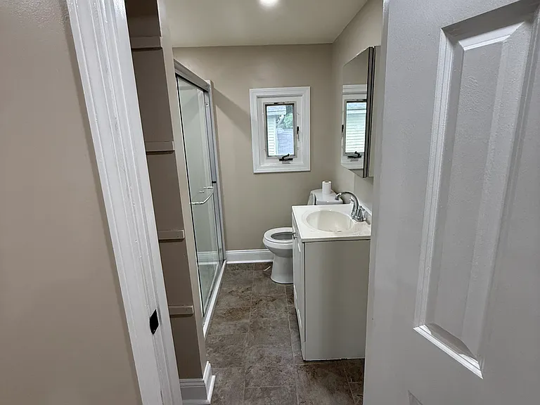 1440 N Main St — Photo 5