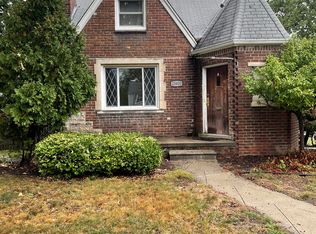 23600 Wilson Ave, Dearborn, MI 48128