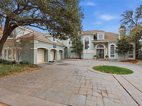 2nd image of 7204 Round Hill Rd