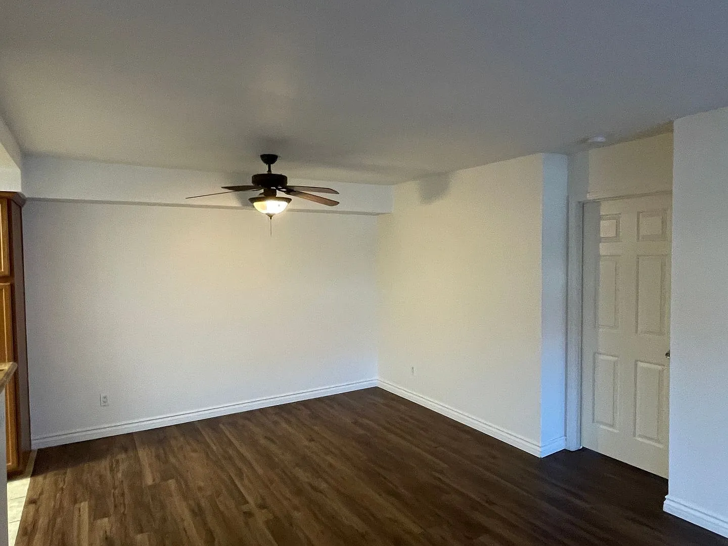 2 bed, 2.0 bath, 1068 sqft, $2,400 — Photo 3