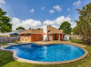 808 Canyon Valley Dr, McKinney, TX 75071