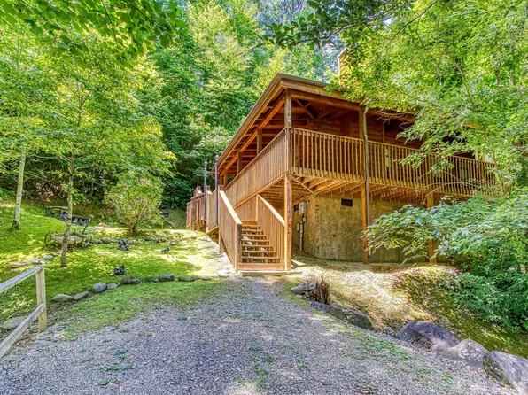 (undisclosed Address), Gatlinburg, TN 37738