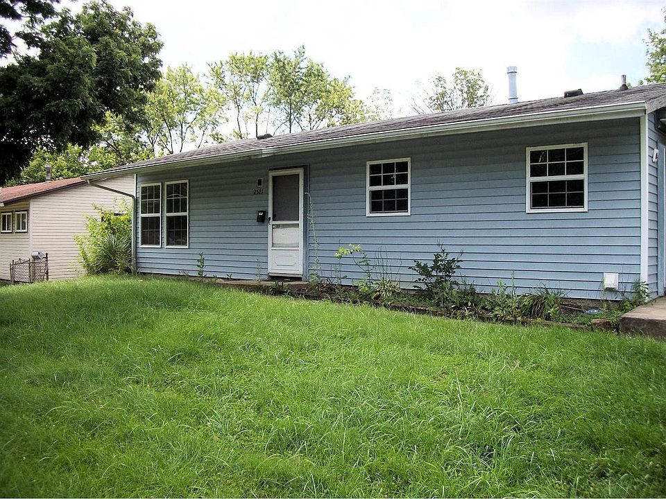 1st image of 2521 Mariposa Dr