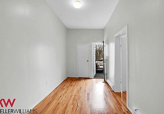 3rd image of 37 Beaver St #3