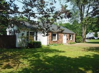 165 Upper Beverly Hls, West Springfield, MA 01089